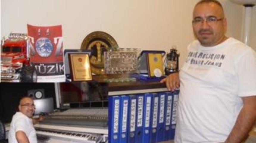 S&ouml;z ,m&uuml;zik yapımın Uğurlu st&uuml;dyoları