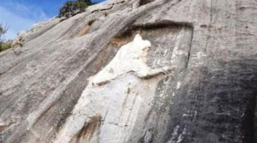 Kemalpaşa'daki Hitit Anıtı İ&ccedil;in Restorasyon Ve &Ccedil;evre D&uuml;zenleme Projesi Hazırlandı