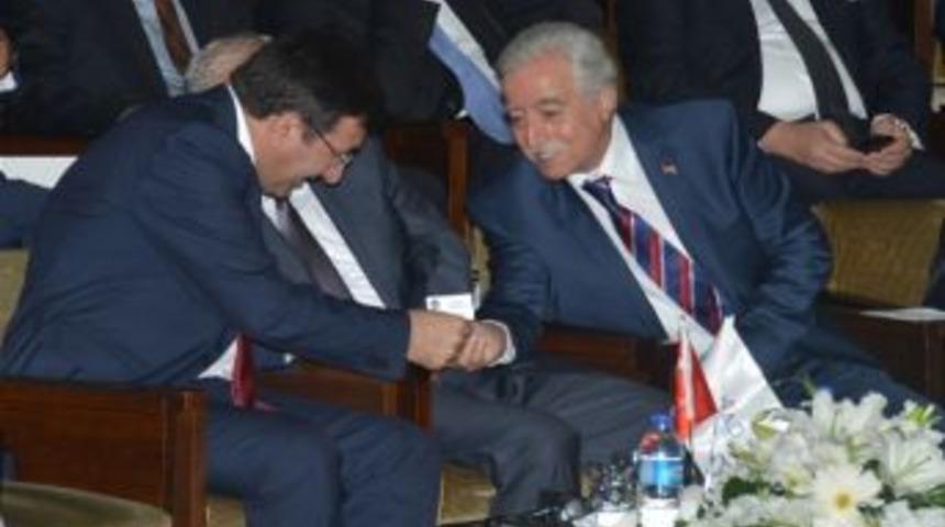 Aldırmaz&rsquo;ın "engelsiz Kart" Kampanyasına Bakan Yılmaz&rsquo;dan Destek