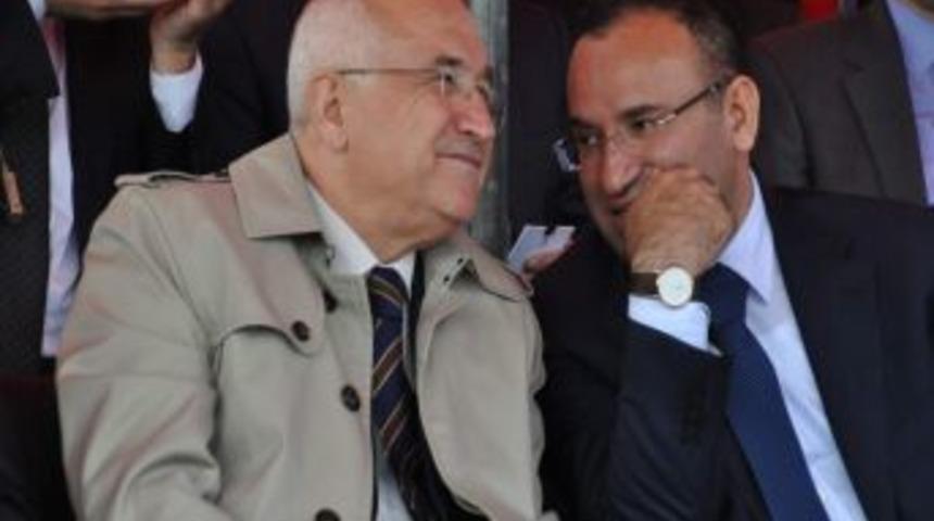 Bozdağ: &Ouml;zal'la Ilgili Resmi Bir A&ccedil;ıklama Yok