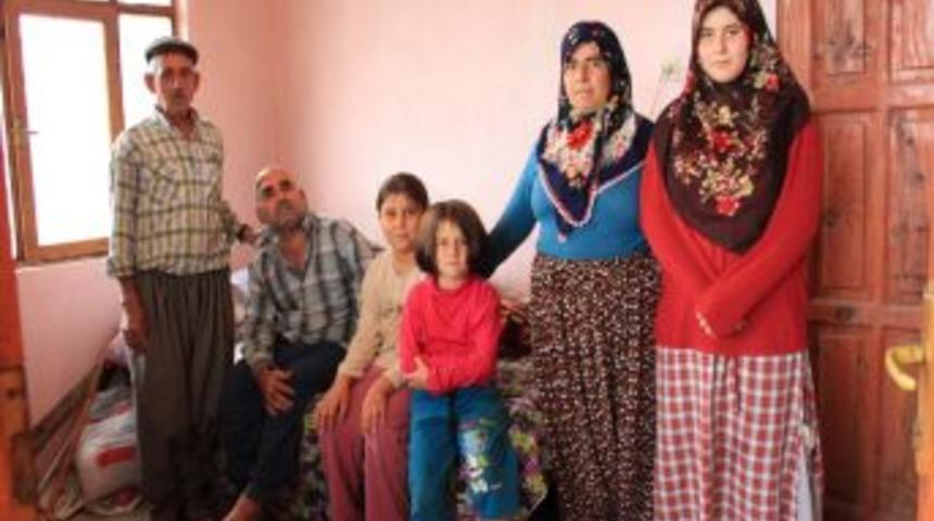 9 Aydır Kesilen Engelli Maaşının Bağlanmasını Bekliyor