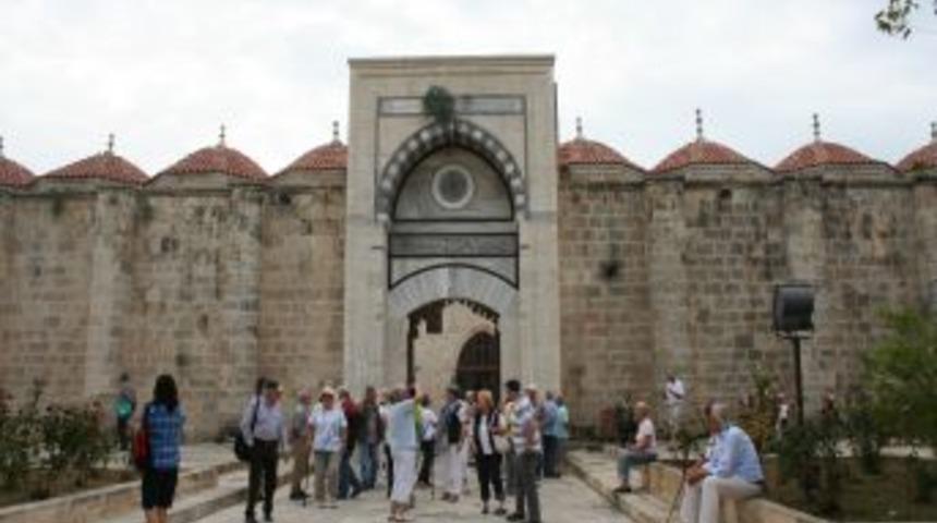 Alman Turistler Tarsus&rsquo;u Gezdi