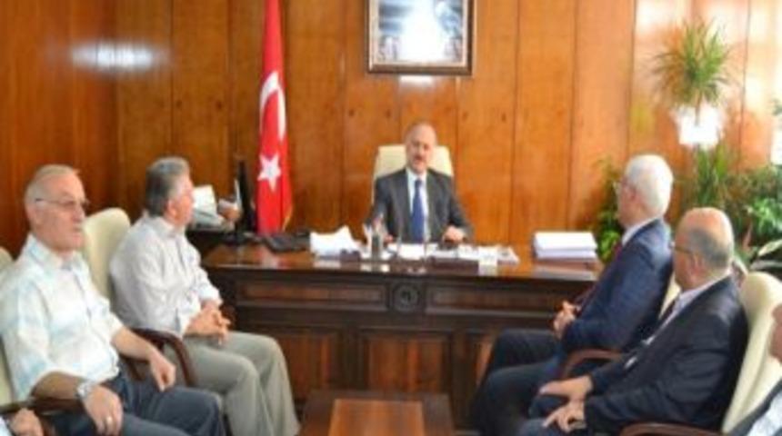 Başkan Ak&rsquo;tan Kaymakam G&uuml;nd&uuml;z&rsquo;e Hayırlı Olsun Ziyareti