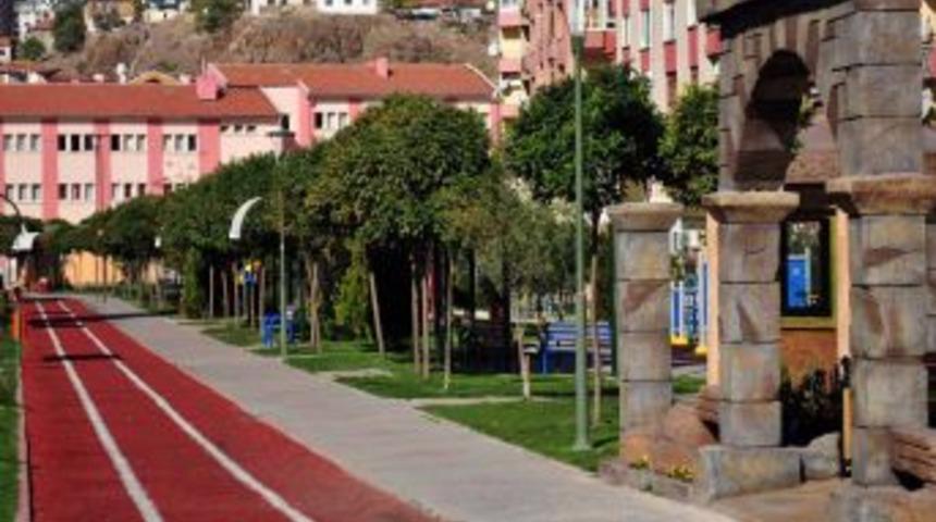 Mamak'ta Yeşillendirme &Ccedil;alışmaları Devam Ediyor