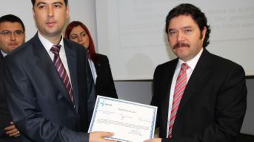 İŞ-KUR Personeline Liderlik Ve Iletişim Semineri Verildi