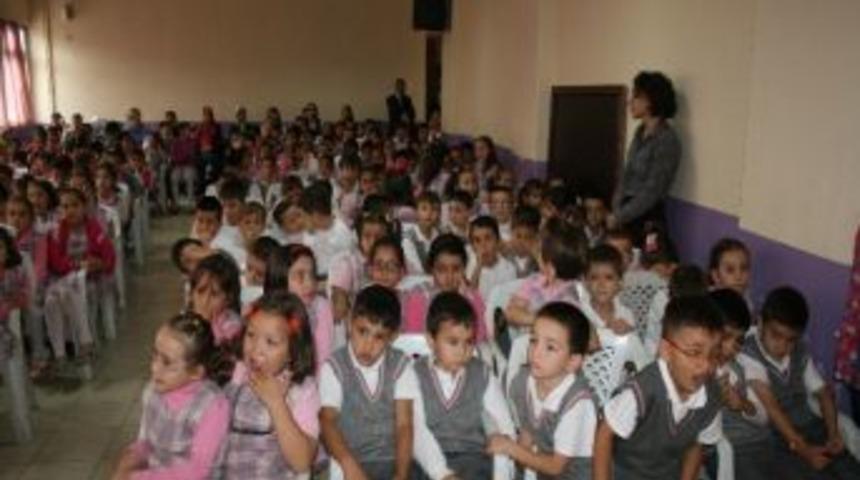 &Ouml;ğrenciler Kızılay Haftasını Kutladı