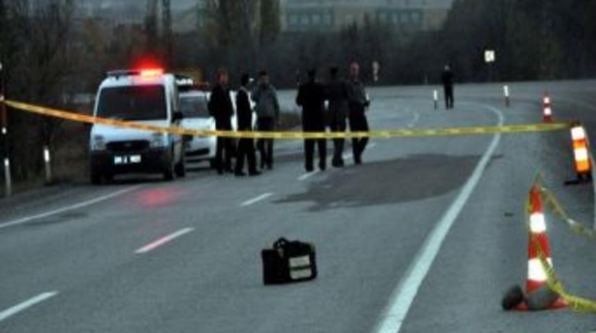 Ş&uuml;pheli &Ccedil;antadan &Ouml;ğrenci Eşyaları &Ccedil;ıktı