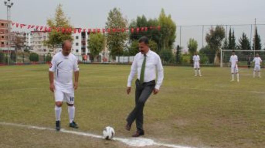 Toroslar'da 3 Ocak Futbol Turnuvası Başladı