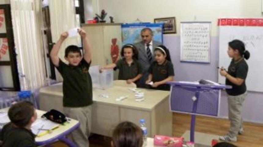 Kaymakam Narinoğlu&rsquo;ndan Demokrasi Eğitimi