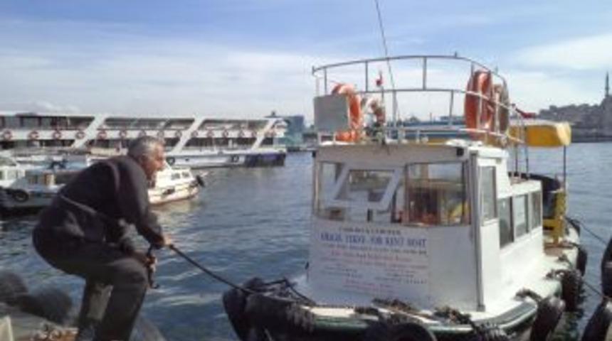 Hali&ccedil;&rsquo;in Emektarı Sandallar Son Demlerini Yaşıyor