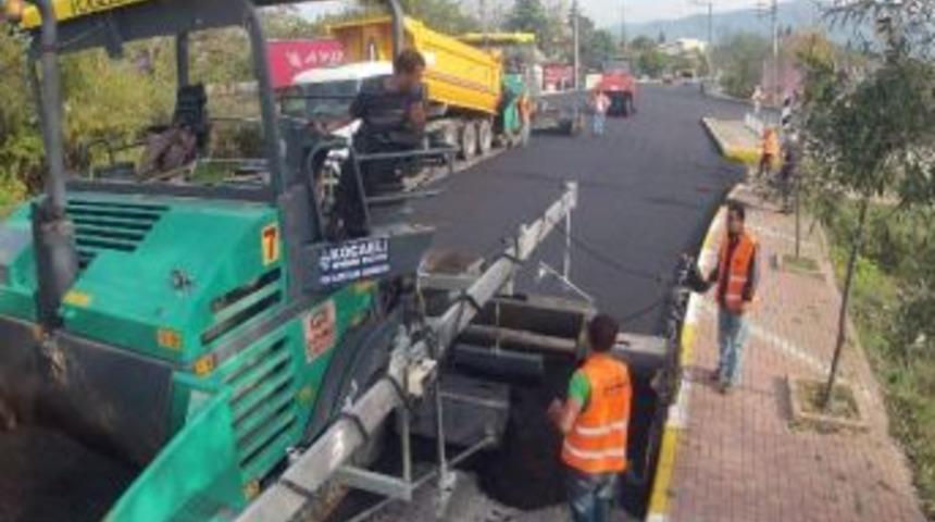 Karam&uuml;rsel Caddesi Asfaltlanıyor