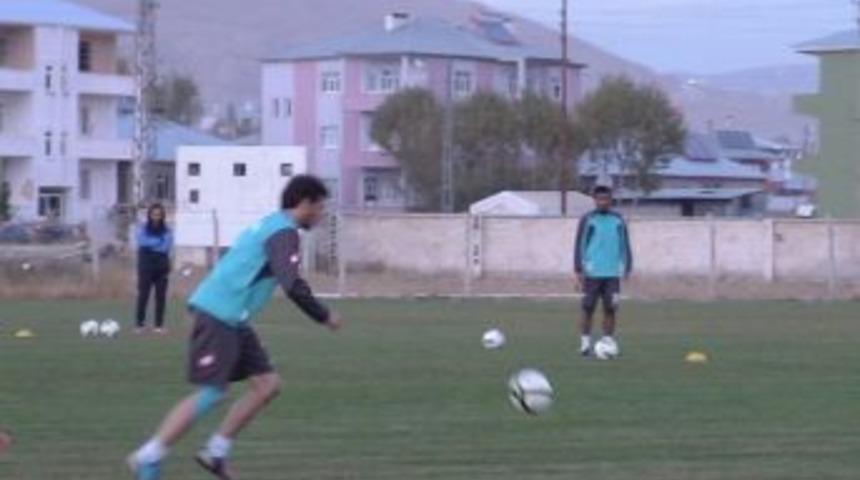 Belediye Vanspor İstanbulspor Ma&ccedil;ına Hazır