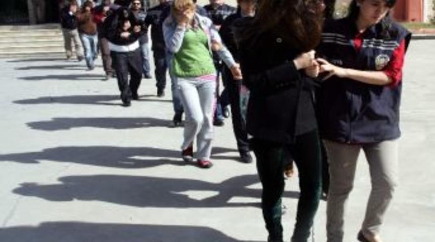 Gaziantep Ve İstanbul&rsquo;da Fuhuş Operasyonu