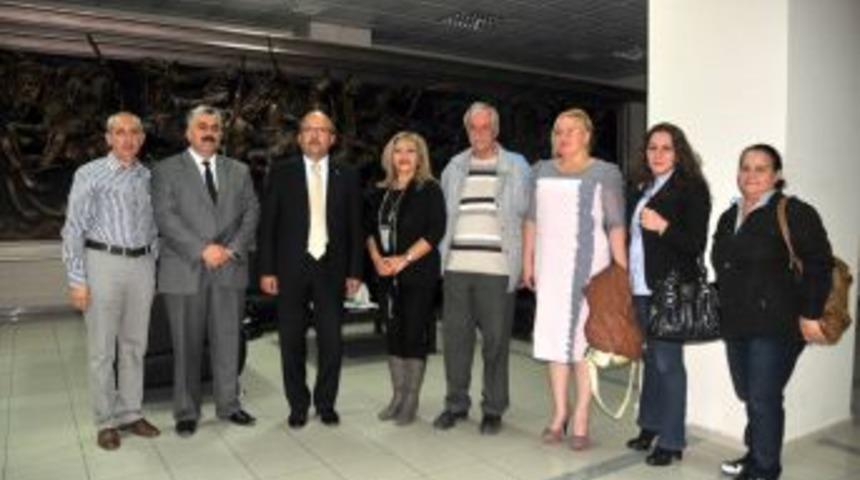 K&uuml;lt&uuml;r ve sanata &ouml;nem veriliyor