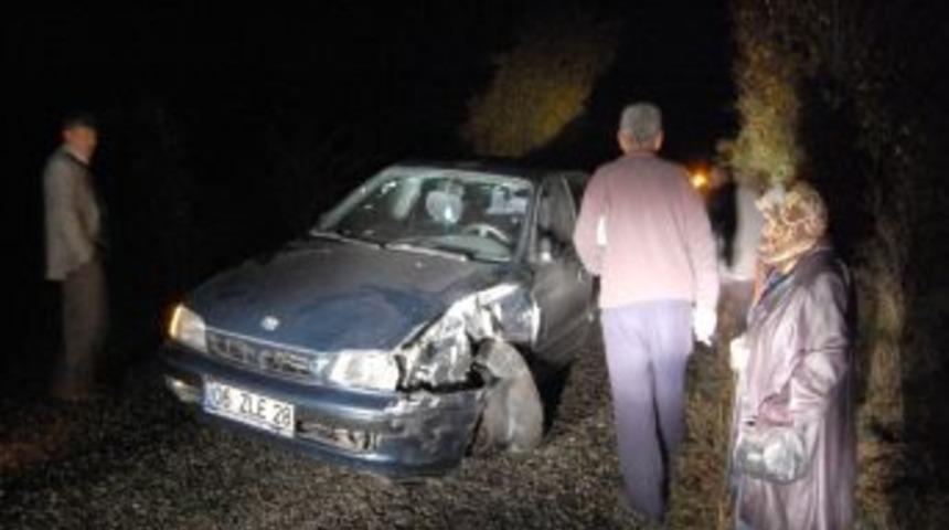 Taşk&ouml;pr&uuml;&rsquo;de Trafik Kazası: 2 Yaralı