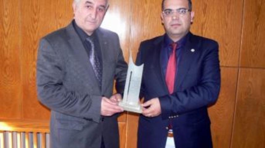 Bilecik Sağlık-sen Şube Başkanı Yelken&rsquo;den Memur-sen İl Başkanı Akış&rsquo;a Ziyaret