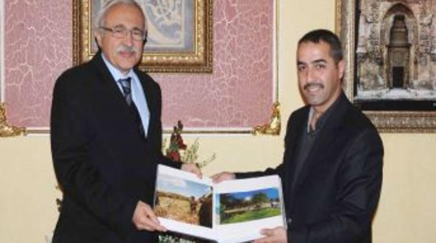 Vali Kemelek: Sivas, Sanayiyle Mi, Hayvancılıkla Mı Kalkınacağına Karar Vermeli