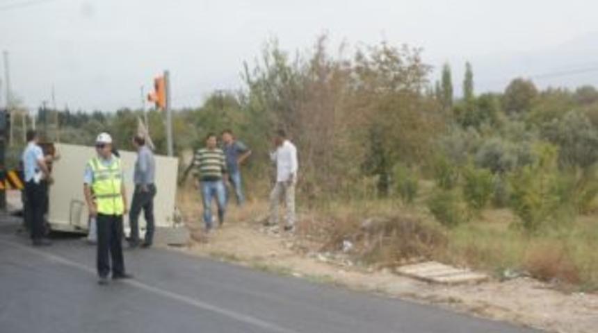 Tır&rsquo;dan D&uuml;şen Trafo Korkuttu