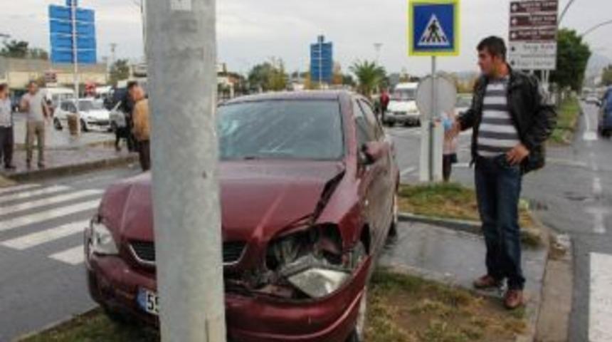 Trafik Kazası: 1 Yaralı