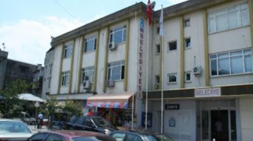 Akyazı Belediyesi Hizmet Binasında Teknik &Ccedil;alışmalar Tamamlanıyor