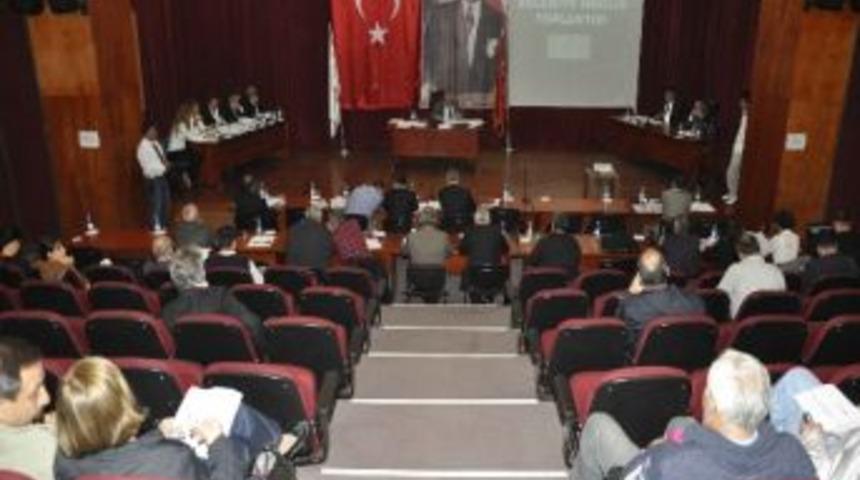 Kuşadası Belediye Meclisi&rsquo;nin Kasım Ayı Olağan Toplantısı Yapıldı