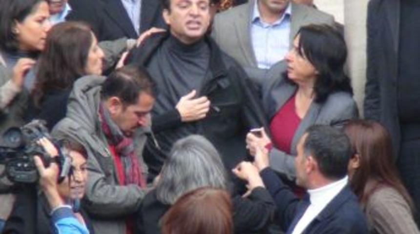 Diyarbakır Valiliği'ndeki Gerginlikte Başkan Baydemir, Polise Hakaret Etti