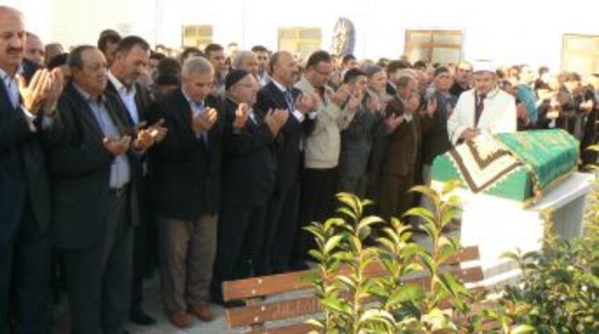 Başkan Altunay&rsquo;ın Vefat Eden Annesi Keşan&rsquo;da Toprağa Verildi