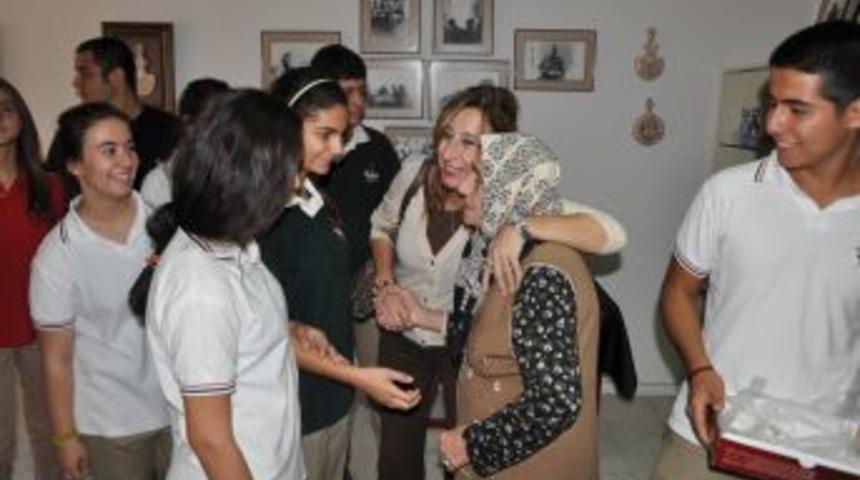 Bu &ccedil;ocuklar alkışlanır