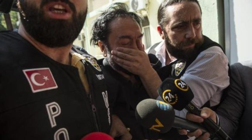 Adnan Oktar'a y&ouml;nelik yapılan operasyonu haber alıp izlerini kaybettirdiler