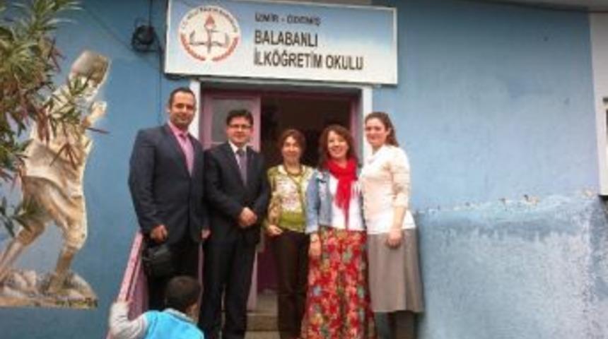 &Ouml;demiş Anaokulu&rsquo;ndan Balabanlı K&ouml;y&uuml;'ne Yardım