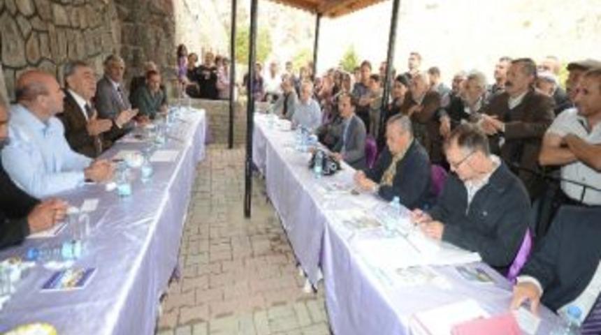 Başkan Ve Muhtarlar &Ccedil;iğli&rsquo;de Bir Araya Geldi