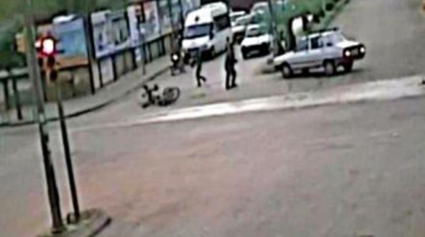 Kavşaktaki Kaza Kamerada