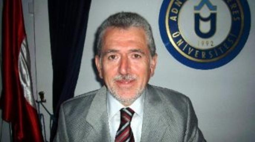 Ad&uuml; &Ouml;ğretim &Uuml;yesinin Yurt Dışı Başarısı