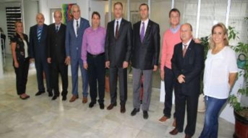 Tvf Alsancak'ı Voleybol Merkezi Yapmak İstiyor