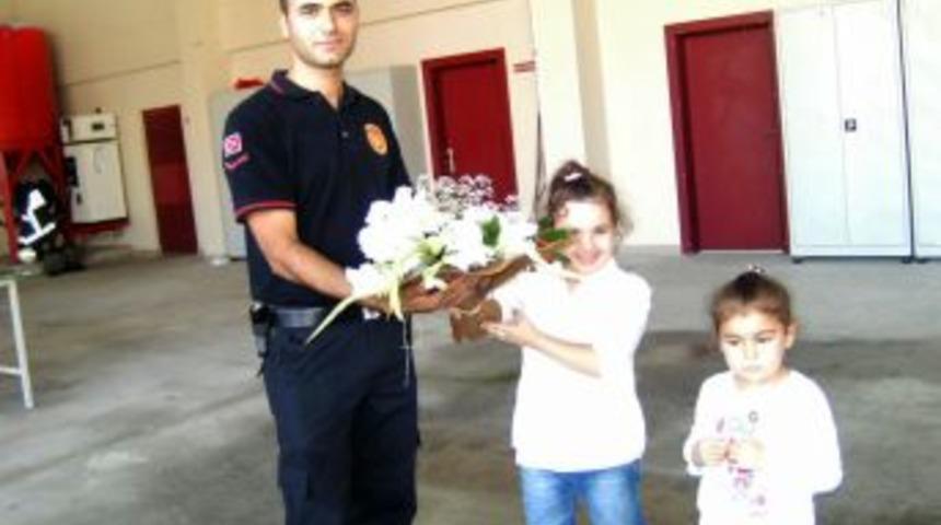 Nil&uuml;ferli Minikler, Mudanya Itfaiyesini Gezdi