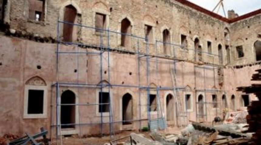 Aydın&rsquo;da Tralleis Ve Restorasyon &Ccedil;alışmaları Devam Ediyor