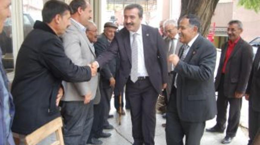 Soner &Ccedil;etin'e Saimbeyli'den tam destek