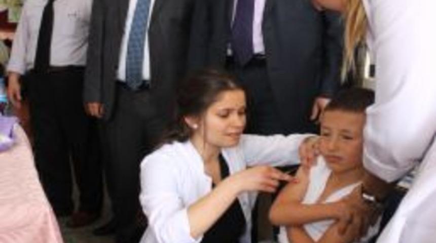 Bayburt&rsquo;ta &Ouml;ğrencileri Aşılama &Ccedil;alışması Başladı