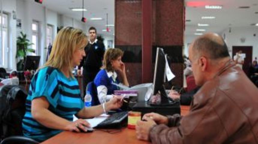 Vergi &Ouml;demeleri I&ccedil;in Vezneler Hafta Sonları Da A&ccedil;ık