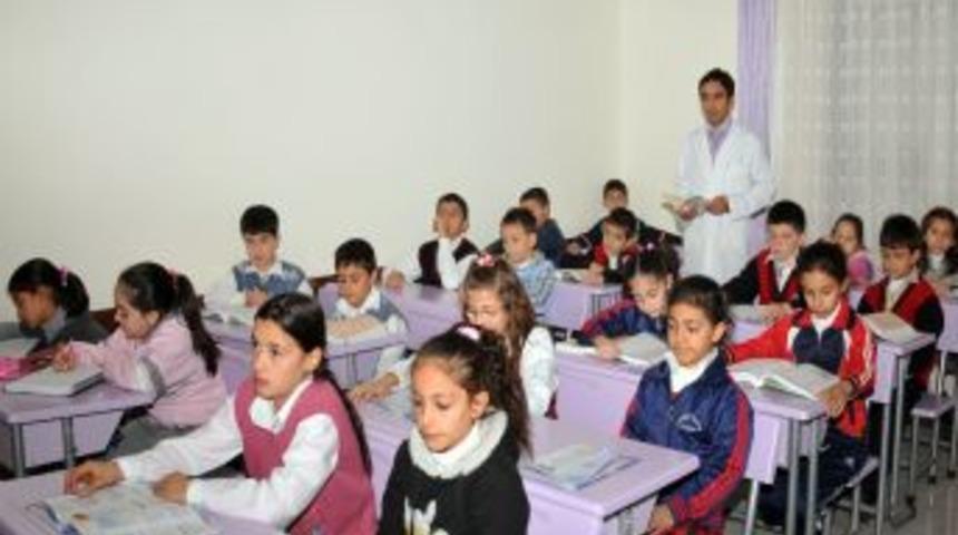 Mamak Belediyesi'nin Bilgi Evlerine Yoğun Ilgi