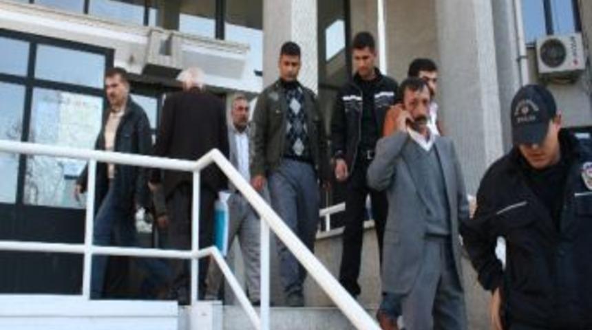 Kan Davasına D&ouml;nen Muhtarlık Se&ccedil;imi İle İlgili Dava S&uuml;r&uuml;yor