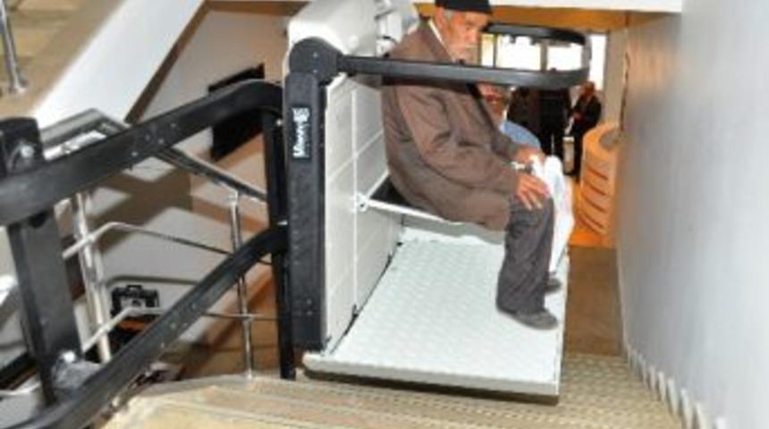 Kırşehir Belediyesi Engelleri Kaldırdı