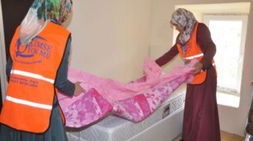 73 Yaşındaki &Uuml;mm&uuml; G&uuml;ls&uuml;m Eren'e Kimse Yok Mu Sahip &Ccedil;ıktı