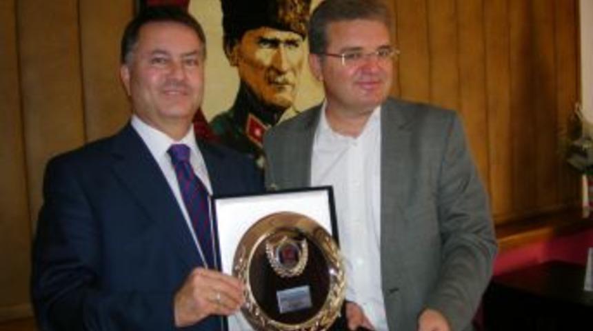 Alsancak Devlet Hastanesi'nde Devir Teslim