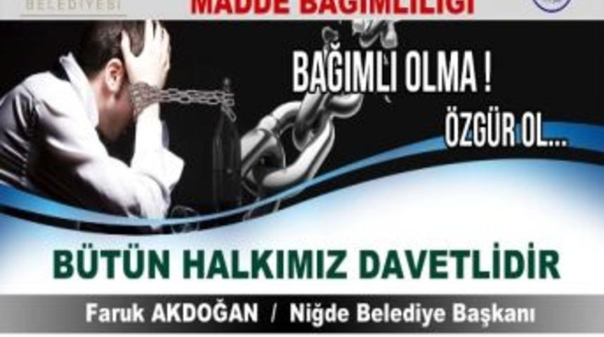 Niğde Belediyesi Konferansları Devam Ediyor