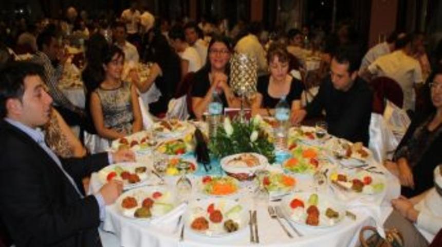 Marmaris Belediyesi Personel Gecesi D&uuml;zenledi