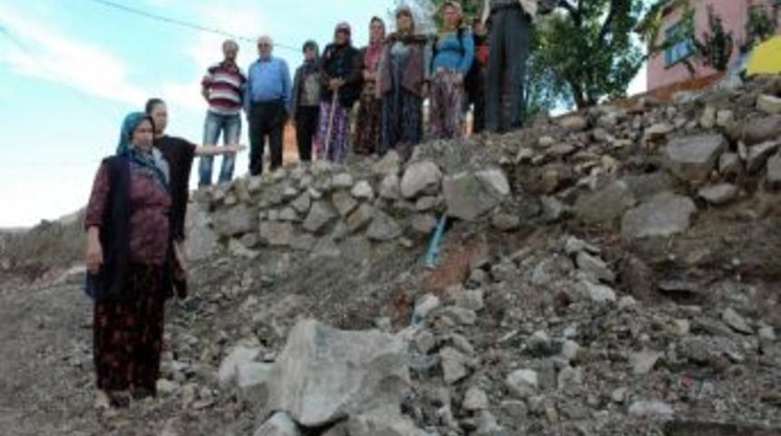 Balıkesir'de Kent Merkezine Yakışmayan G&ouml;r&uuml;nt&uuml;ler