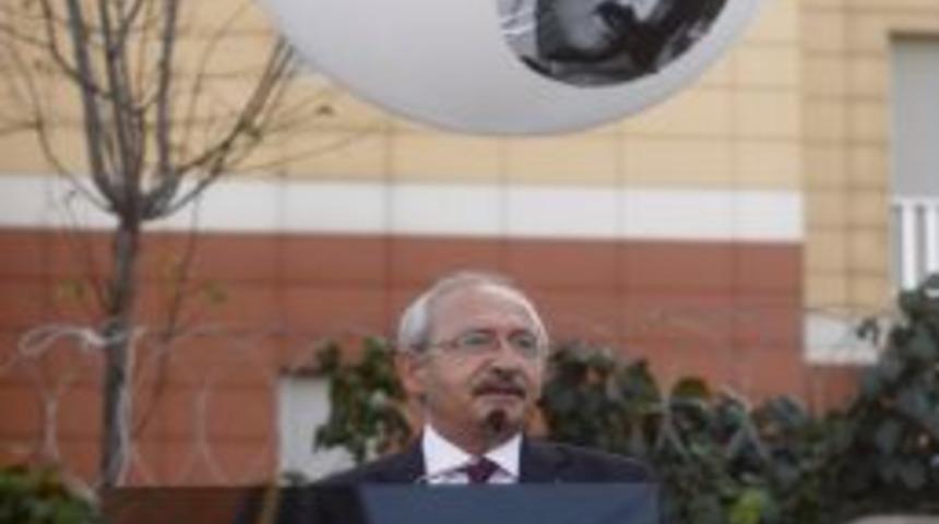 Kılı&ccedil;adaroğlu: AK Parti Belediyeleri Ancak Yolsuzlukta Iz Bırakır