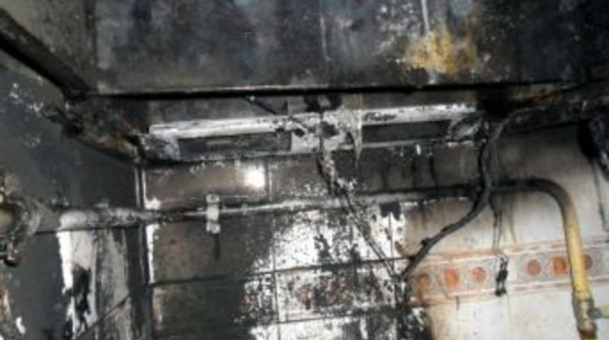 Mutfak Aspirat&ouml;r&uuml; Evi Yakıyordu