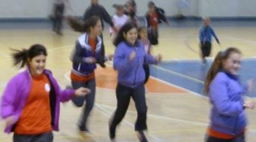 G&uuml;m&uuml;şhane Engelleri Sporla Aşıyor